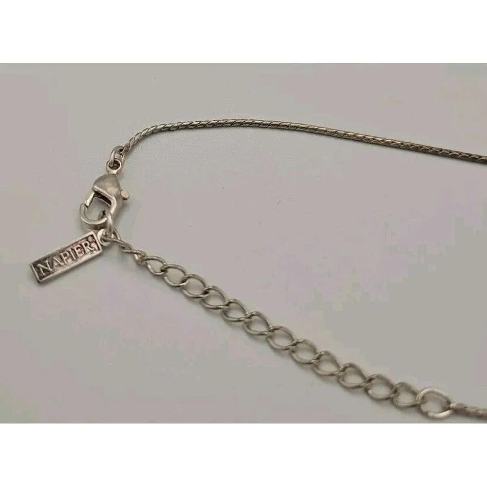 Napier Necklace Silver Tone Bead & Bar Adjustable‎ 16